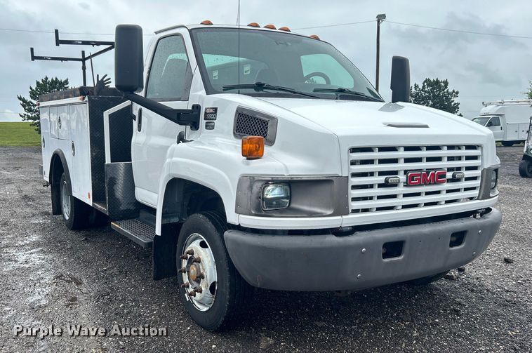 image for item EG1583 2009 GMC C5500 utility / service truck