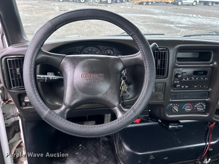 image for item EG1583 2009 GMC C5500 utility / service truck