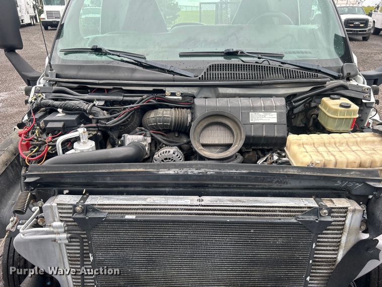 image for item EG1583 2009 GMC C5500 utility / service truck