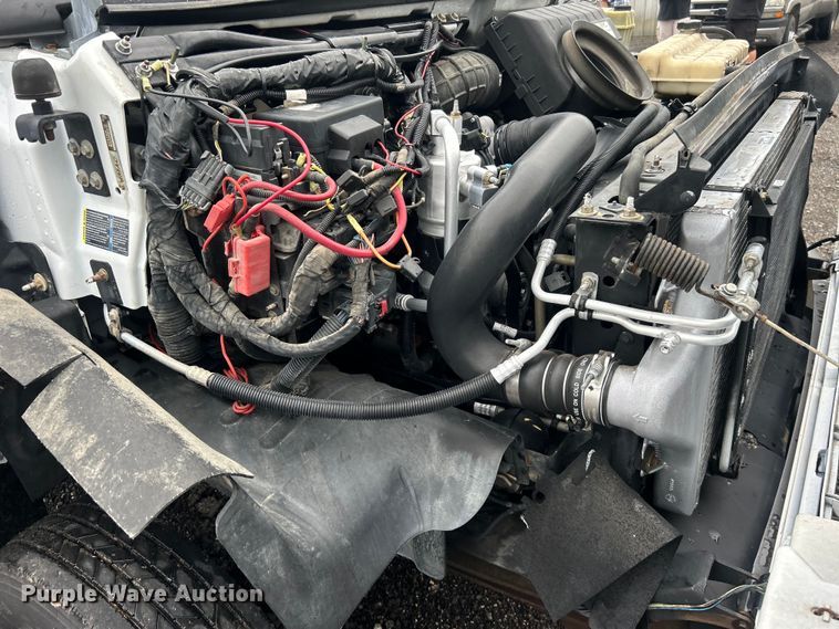 image for item EG1583 2009 GMC C5500 utility / service truck