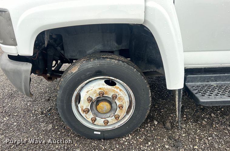 image for item EG1583 2009 GMC C5500 utility / service truck