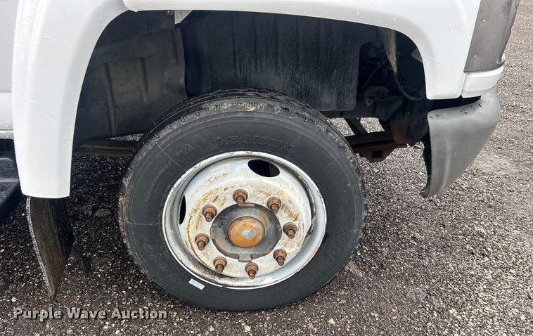 image for item EG1583 2009 GMC C5500 utility / service truck