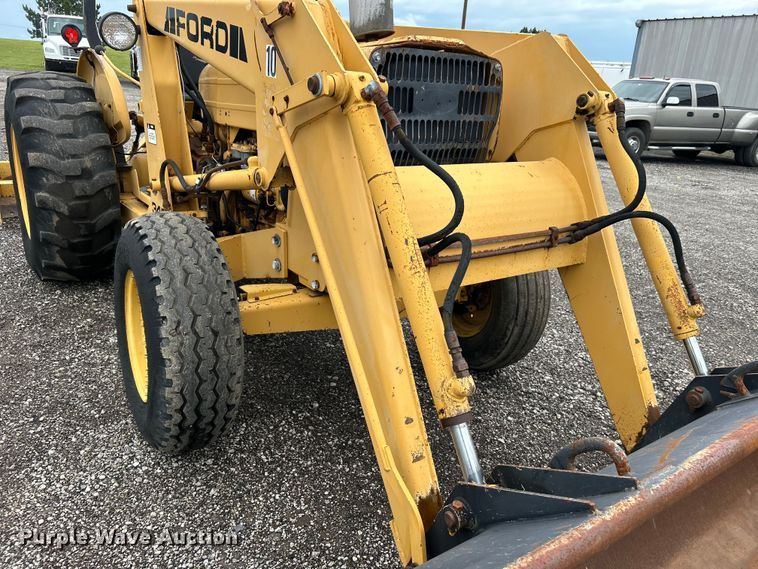 image for item EG1591 Ford 345D landscape tractor