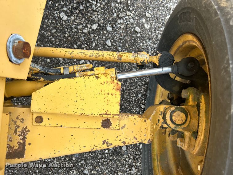 image for item EG1591 Ford 345D landscape tractor