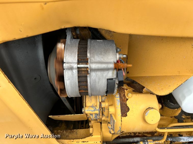 image for item EG1591 Ford 345D landscape tractor