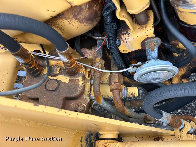 image for item EG1591 Ford 345D landscape tractor