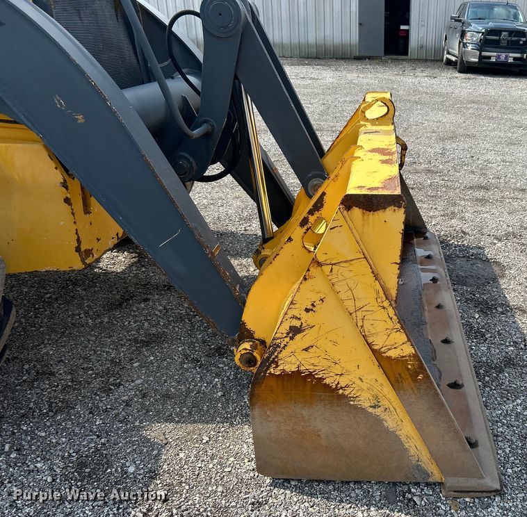 image for item EG1598 2012 John Deere 310SK backhoe