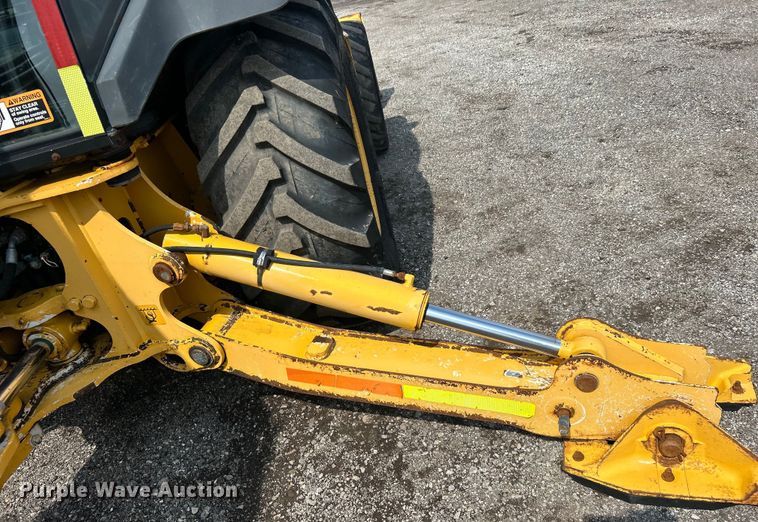 image for item EG1598 2012 John Deere 310SK backhoe