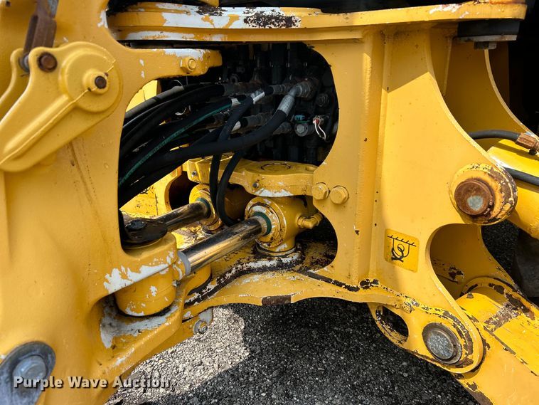 image for item EG1598 2012 John Deere 310SK backhoe