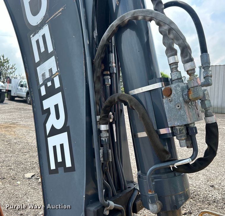 image for item EG1598 2012 John Deere 310SK backhoe