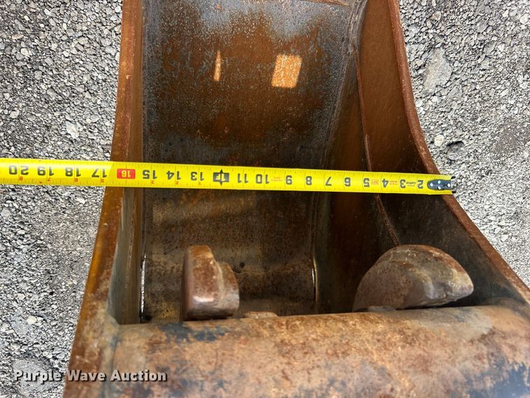 image for item EG1598 2012 John Deere 310SK backhoe