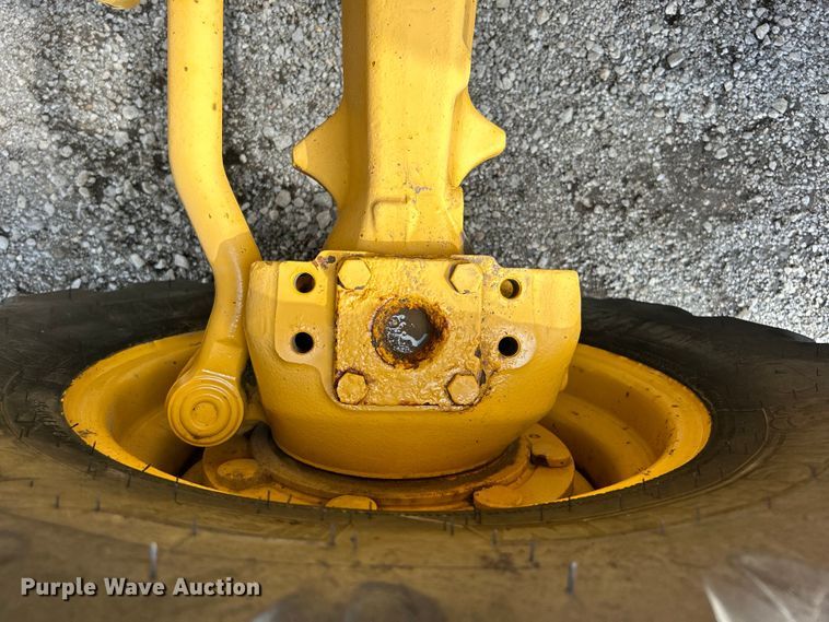 image for item EG1598 2012 John Deere 310SK backhoe