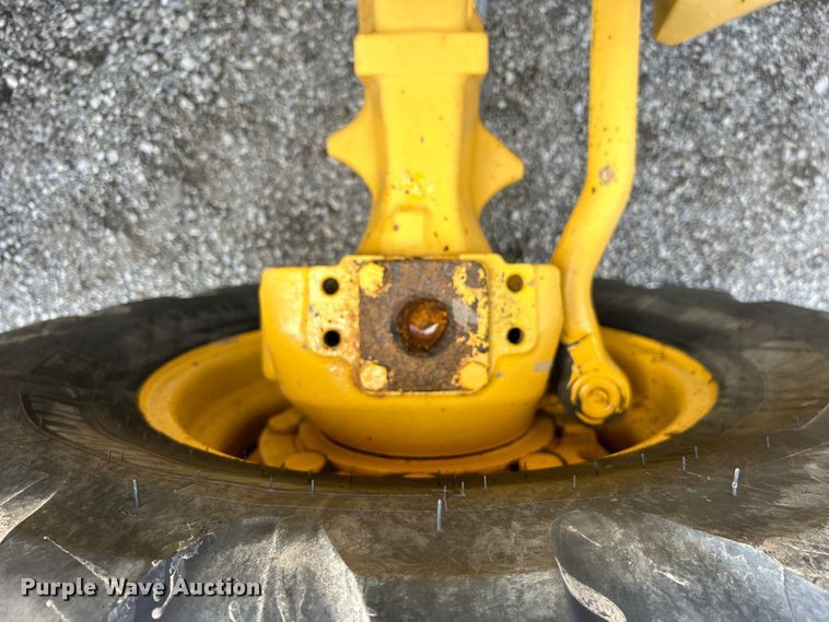 image for item EG1598 2012 John Deere 310SK backhoe