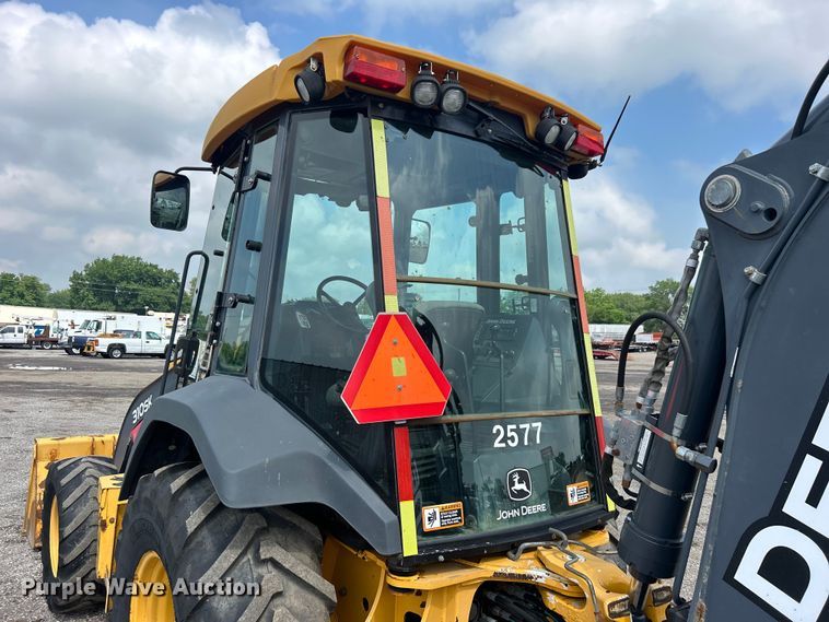 image for item EG1598 2012 John Deere 310SK backhoe