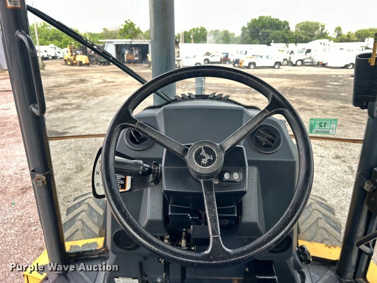 image for item EG1598 2012 John Deere 310SK backhoe