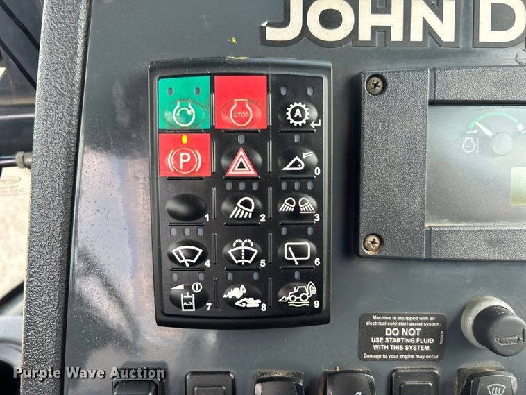 image for item EG1598 2012 John Deere 310SK backhoe