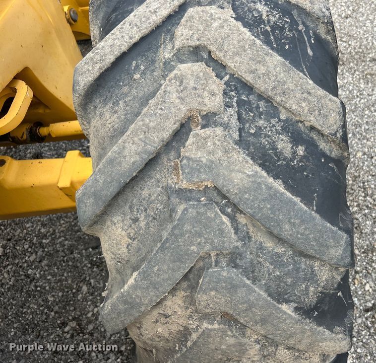 image for item EG1598 2012 John Deere 310SK backhoe