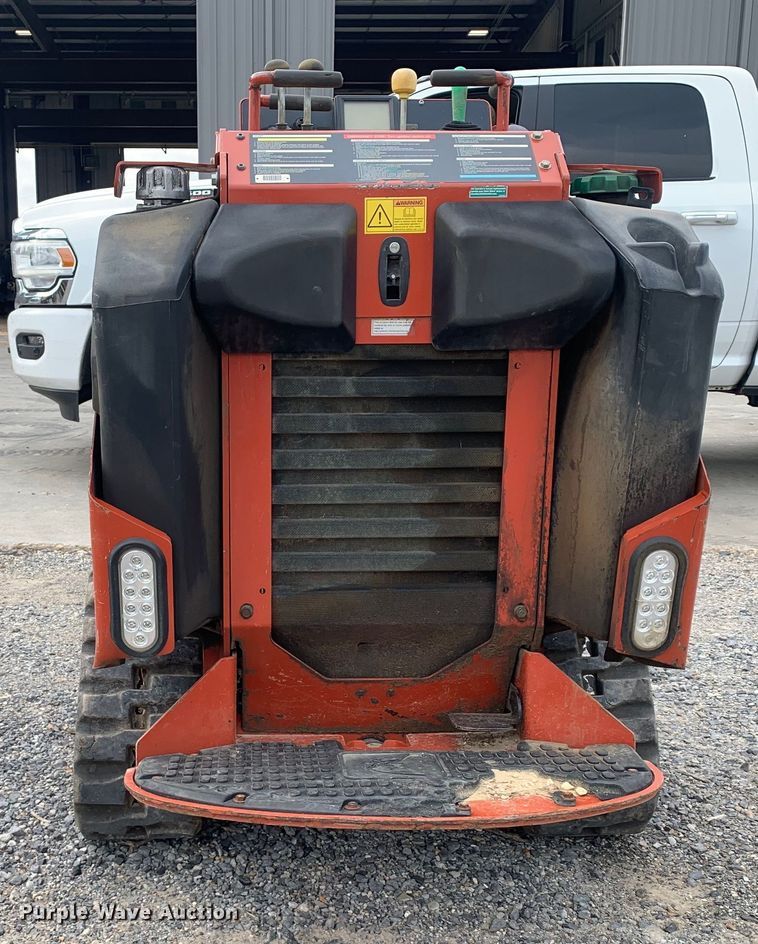 image for item EH3867 2020 Ditch Witch SK1050 compact utility loader