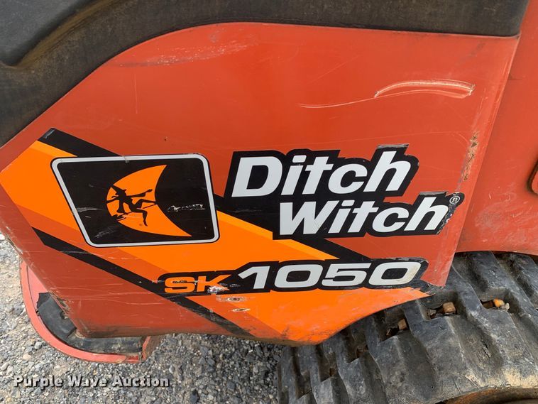 image for item EH3867 2020 Ditch Witch SK1050 compact utility loader