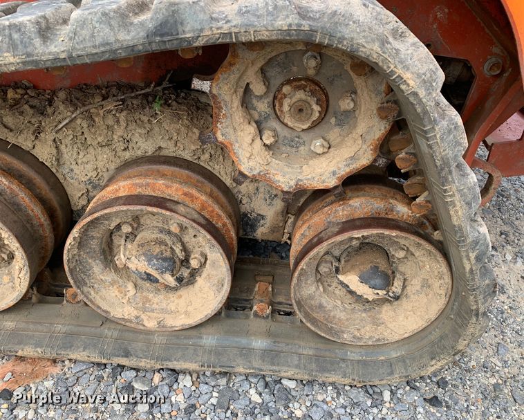 image for item EH3867 2020 Ditch Witch SK1050 compact utility loader