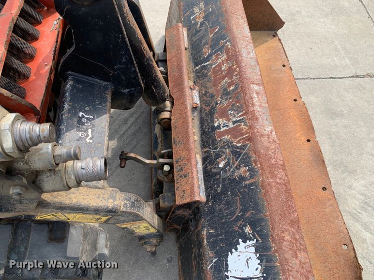 image for item EH3868 2017 Ditch Witch SK1050 compact utility loader