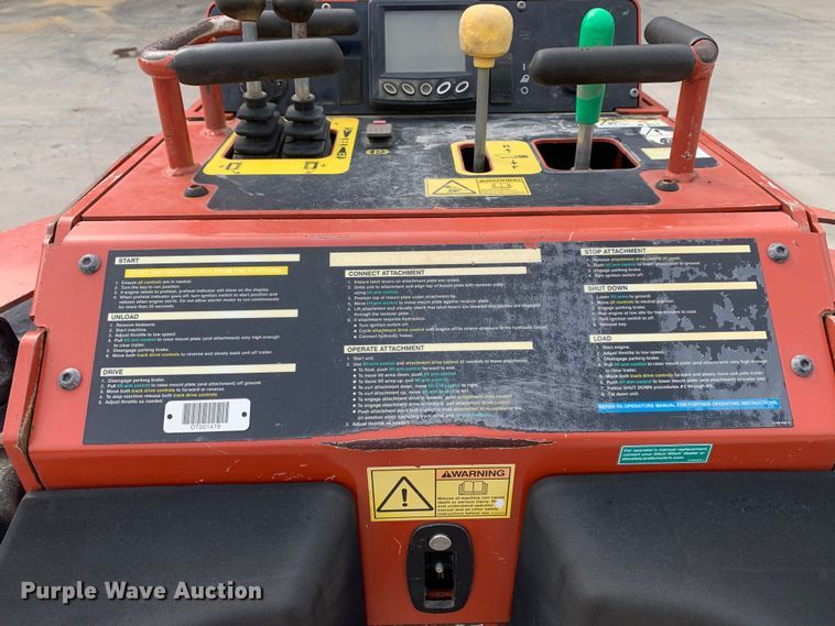 image for item EH3869 2019 Ditch Witch  SK1050 compact utility loader