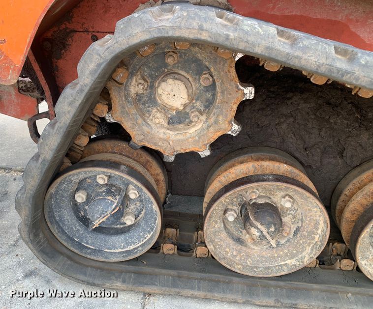 image for item EH3869 2019 Ditch Witch  SK1050 compact utility loader