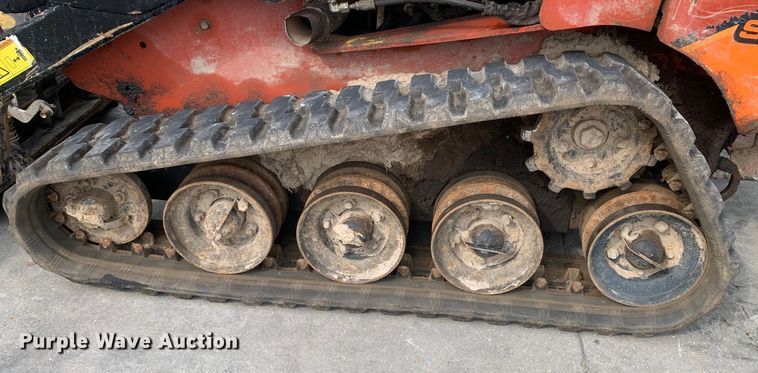 image for item EH3869 2019 Ditch Witch  SK1050 compact utility loader