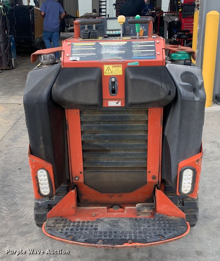 image for item EH3870 2018 Ditch Witch  SK1050 compact utility loader