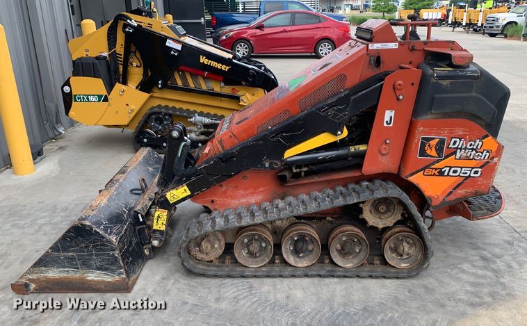 image for item EH3870 2018 Ditch Witch  SK1050 compact utility loader