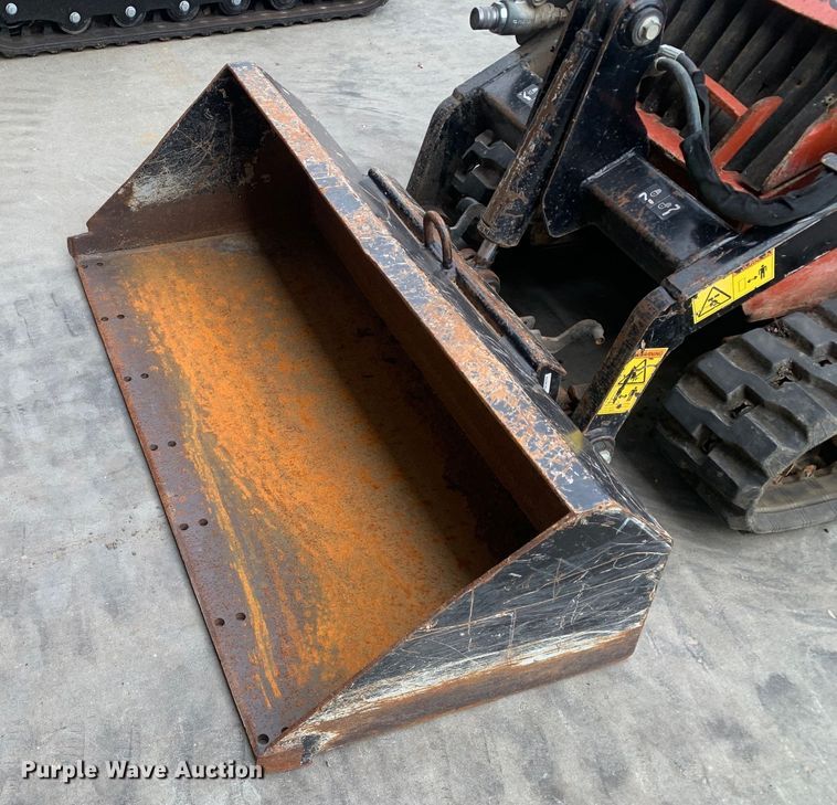 image for item EH3870 2018 Ditch Witch  SK1050 compact utility loader