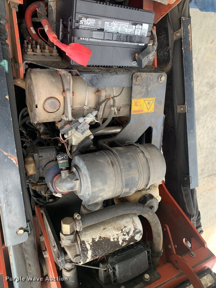 image for item EH3870 2018 Ditch Witch  SK1050 compact utility loader