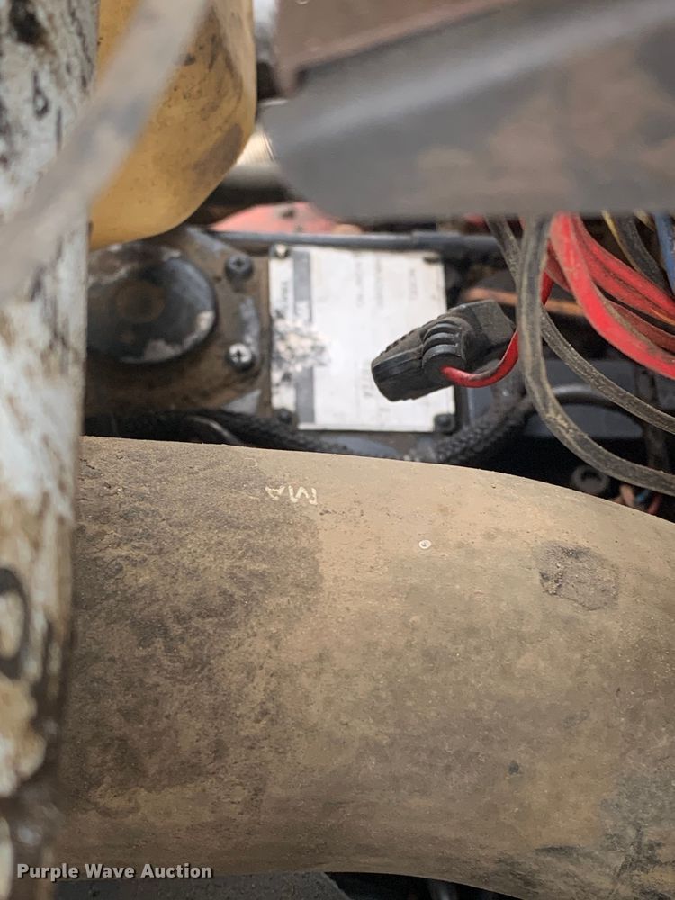 image for item EH3870 2018 Ditch Witch  SK1050 compact utility loader