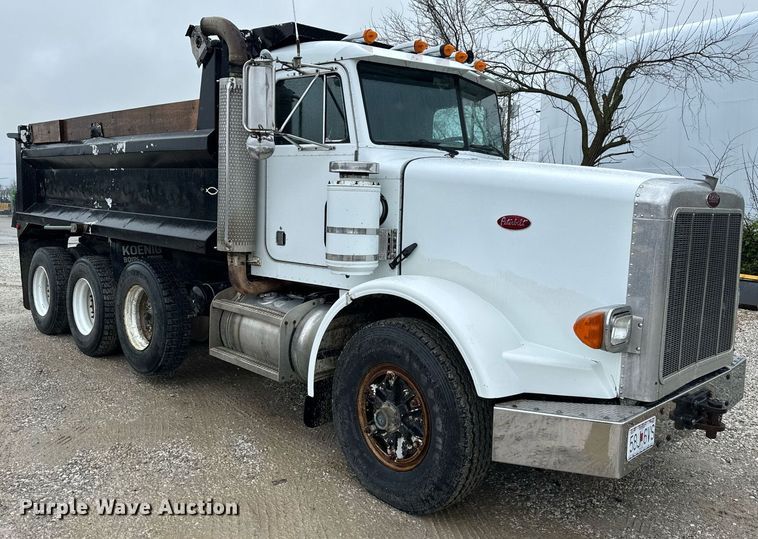 image for item EH6643 1989 Peterbilt 357 dump truck