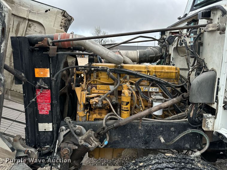 image for item EH6643 1989 Peterbilt 357 dump truck