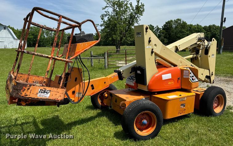 image for item EH6815 1995 JLG 35 Electric  boom lift