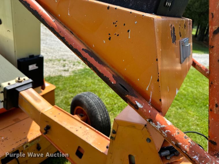 image for item EH6815 1995 JLG 35 Electric  boom lift