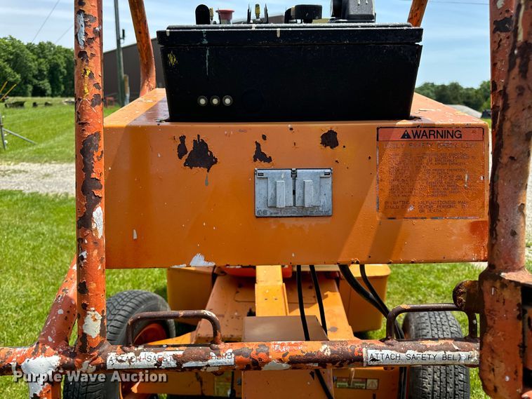 image for item EH6815 1995 JLG 35 Electric  boom lift