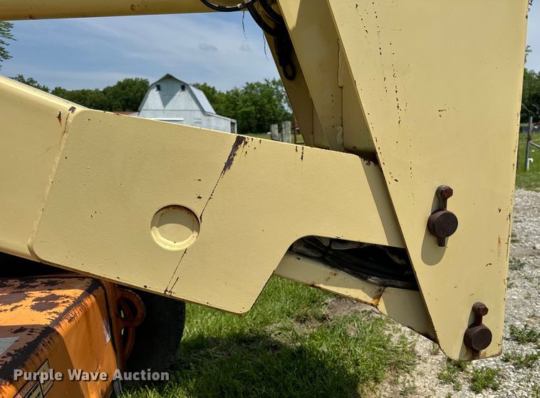 image for item EH6815 1995 JLG 35 Electric  boom lift