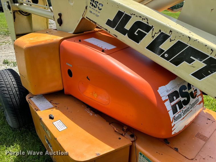 image for item EH6815 1995 JLG 35 Electric  boom lift