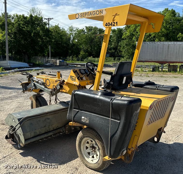 image for item EH6817 Terramite TSS38 broom