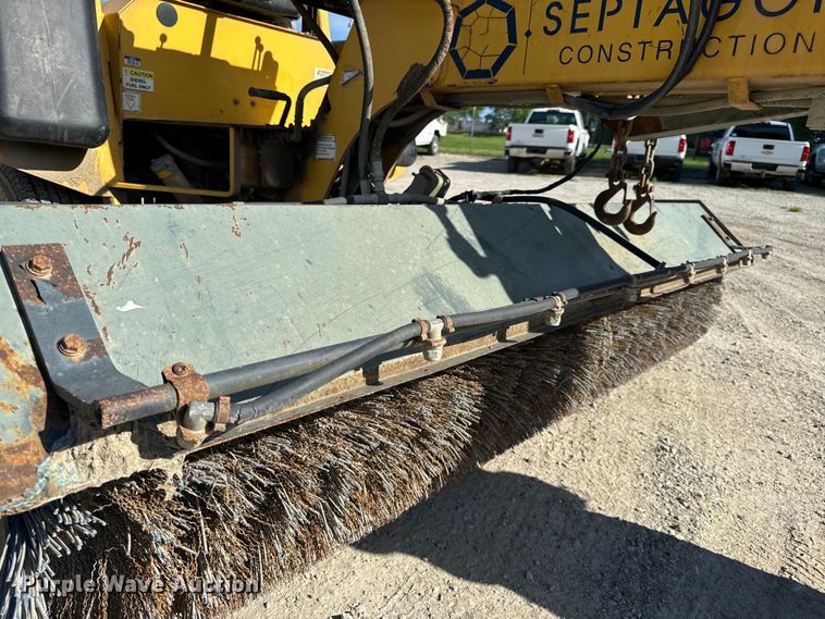 image for item EH6817 Terramite TSS38 broom