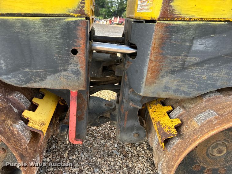 image for item EH6852 Wacker RT82-SC trench compactor