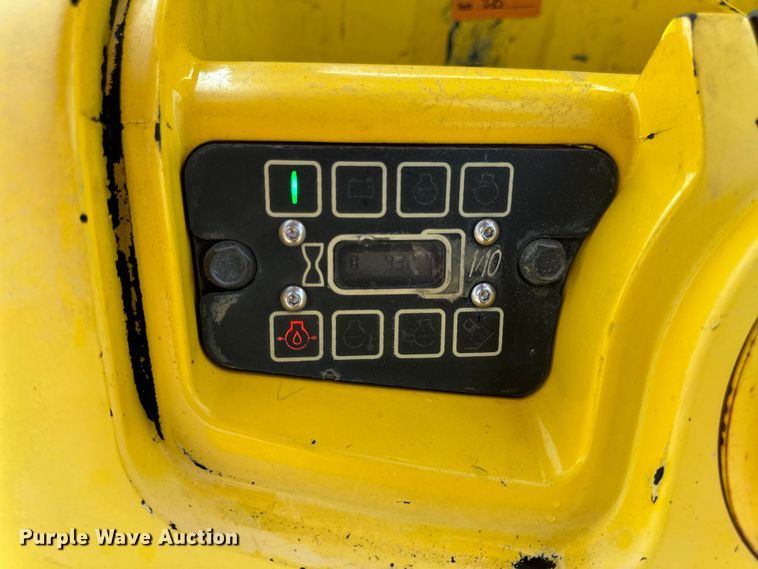 image for item EH6852 Wacker RT82-SC trench compactor