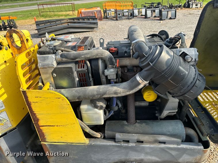 image for item EH6852 Wacker RT82-SC trench compactor