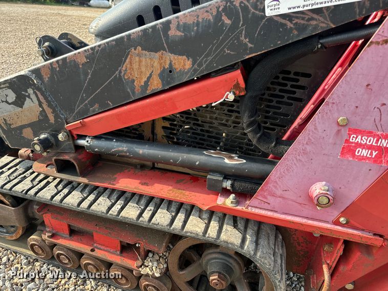 image for item EH6853 2014 Toro TX420  Dingo compact utility loader