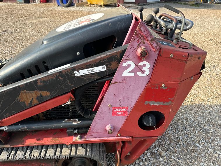 image for item EH6853 2014 Toro TX420  Dingo compact utility loader