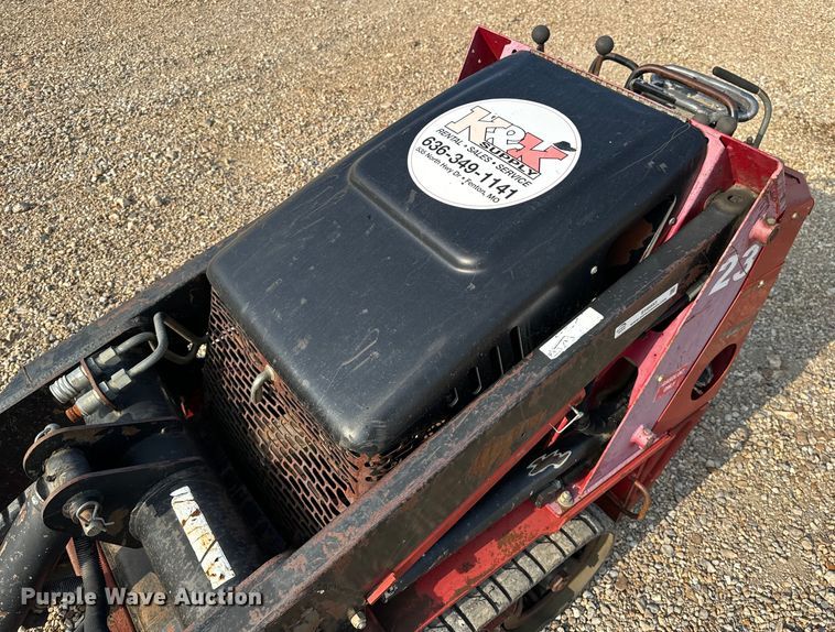 image for item EH6853 2014 Toro TX420  Dingo compact utility loader