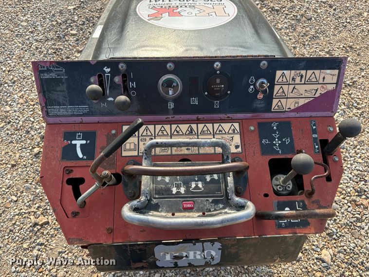 image for item EH6853 2014 Toro TX420  Dingo compact utility loader