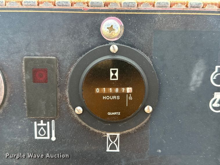 image for item EH6853 2014 Toro TX420  Dingo compact utility loader